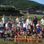 【浜松市】「奥山小学校さつまいも収穫体験×なかまっこ」