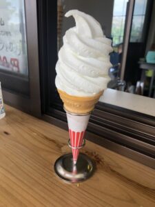 【浜松市北区】直売所「とんぼ」いなさ牛乳ソフトクリーム