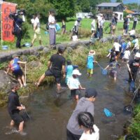 【富士宮市】白糸の里で夏の思い出！鱒釣り交歓会が大盛況！🐟☀️